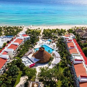 Viva Wyndham Azteca All Inclusive